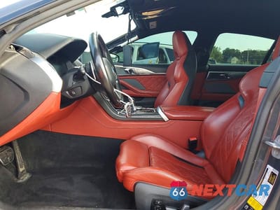Zdjęcie 7 z 12 samochodu: 2022 BMW M8 VIN:WBSGV0C02NCG96261 - miniatura