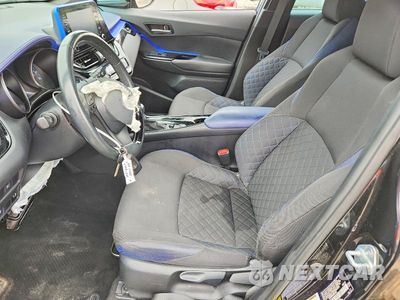 Zdjęcie 7 z 13 samochodu: 2021 TOYOTA C-HR XLE VIN:NMTKHMBX6MR134662 - miniatura
