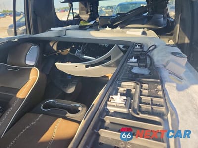 Zdjęcie 10 z 14 samochodu: 2025 GMC YUKON XL DENALI ULTIMATE VIN:1GKS2KRL2SR350115 - miniatura