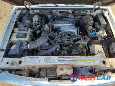 Zdjęcie 12 z 13 samochodu: 2000 MERCURY MOUNTAINEER VIN:4M2DU86P5YUJ32355 - miniatura