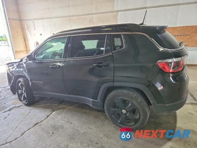Drugie zdjęcie samochodu z przodu: 2018 JEEP COMPASS LATITUDE VIN:3C4NJDBB2JT345205 - miniatura