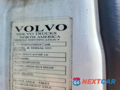 Zdjęcie 11 z 13 samochodu: 2017 VOLVO VNL SEMI TRUCK VIN:4V4N39TGXHN977448 - miniatura