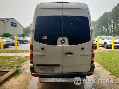 Zdjęcie 6 z 14 samochodu: 2014 MERCEDES-BENZ SPRINTER 2500 DELIVERY VAN VIN:WD3PE8DC4E5823781 - miniatura