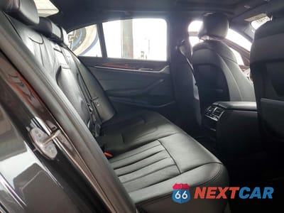 Zdjęcie 10 z 13 samochodu: 2020 BMW 540 I VIN:WBAJS1C06LCD78973 - miniatura