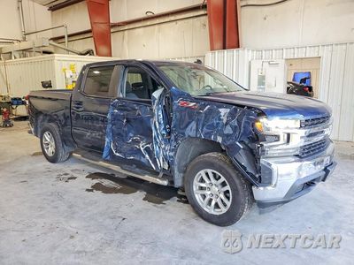 Czwarte zdjęcie samochodu z boku: 2019 CHEVROLET SILVERADO K1500 LT VIN:3GCUYDED4KG175069 - miniatura