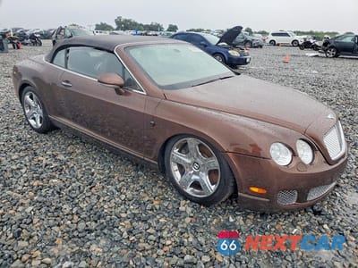 Czwarte zdjęcie samochodu z boku: 2008 BENTLEY CONTINENTAL GTC VIN:SCBDR33W08C053352 - miniatura
