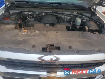 Zdjęcie 11 z 12 samochodu: 2016 CHEVROLET SILVERADO K1500 VIN:1GBNKNEC8GZ178393 - miniatura
