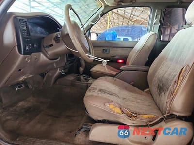 Zdjęcie 7 z 12 samochodu: 1998 TOYOTA TACOMA V6 VIN:4TAWN72N6WZ061060 - miniatura