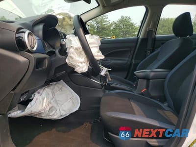 Zdjęcie 7 z 12 samochodu: 2025 NISSAN VERSA SV VIN:3N1CN8EV3SL844902 - miniatura