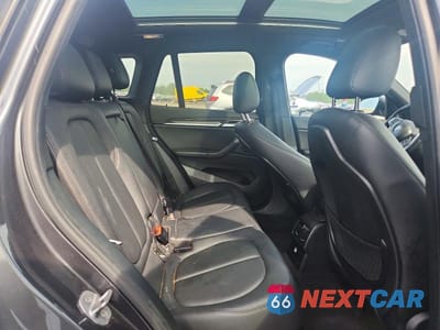 Zdjęcie 11 z 13 samochodu: 2017 BMW X1 XDRIVE28I VIN:WBXHT3C33H5F72590 - miniatura