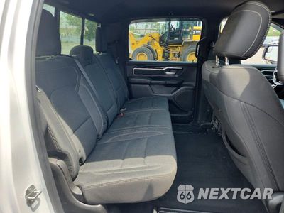 Zdjęcie 10 z 13 samochodu: 2019 RAM 1500 BIG HORN/LONE STAR VIN:1C6SRFFT9KN781181 - miniatura