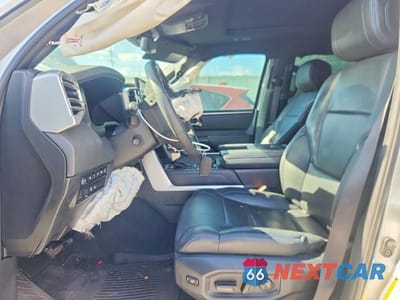 Zdjęcie 7 z 13 samochodu: 2023 TOYOTA TUNDRA PLATINUM VIN:5TFNA5EC5PX018241 - miniatura