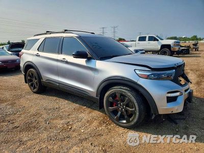 Czwarte zdjęcie samochodu z boku: 2021 FORD EXPLORER ST VIN:1FM5K8GC3MGA13316 - miniatura