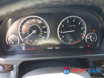 Zdjęcie 9 z 12 samochodu: 2015 BMW X5 XDRIVE35I VIN:5UXKR0C58F0P14486 - miniatura