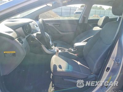 Zdjęcie 7 z 12 samochodu: 2012 HYUNDAI ELANTRA GLS VIN:KMHDH4AE8CU383982 - miniatura