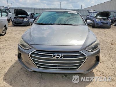 Piąte zdjęcie samochodu w środku: 2017 HYUNDAI ELANTRA SE VIN:KMHD74LF5HU119988 - miniatura