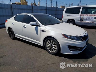 Czwarte zdjęcie samochodu z boku: 2013 KIA OPTIMA SX VIN:5XXGR4A62DG128386 - miniatura