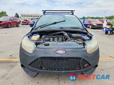 Piąte zdjęcie samochodu w środku: 2014 FORD FOCUS ST VIN:1FADP3L98EL147641 - miniatura