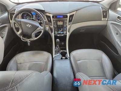 Zdjęcie 8 z 12 samochodu: 2011 HYUNDAI SONATA HYBRID VIN:KMHEC4A46BA008120 - miniatura