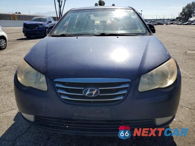 Piąte zdjęcie samochodu w środku: 2010 HYUNDAI ELANTRA GLS VIN:KMHDU4AD0AU180925 - miniatura