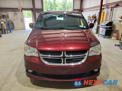 Piąte zdjęcie samochodu w środku: 2017 DODGE GRAND CARAVAN SXT VIN:2C4RDGCG4HR600423 - miniatura