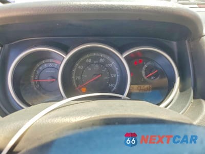 Zdjęcie 9 z 12 samochodu: 2010 NISSAN VERSA 1.8 S VIN:3N1BC1CP9AL458819 - miniatura