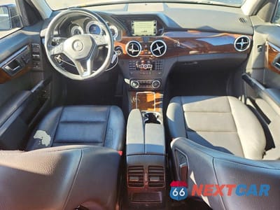 Zdjęcie 8 z 12 samochodu: 2015 MERCEDES-BENZ GLK 350 VIN:WDCGG5HB5FG402703 - miniatura