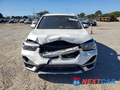 Piąte zdjęcie samochodu w środku: 2021 BMW X1 SDRIVE28I VIN:WBXJG7C00M5S27916 - miniatura