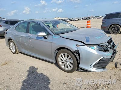 Czwarte zdjęcie samochodu z boku: 2023 TOYOTA CAMRY LE VIN:4T1R11AK6PU839885 - miniatura