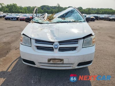 Piąte zdjęcie samochodu w środku: 2010 DODGE GRAND CARAVAN SE VIN:2D4RN4DE8AR296966 - miniatura