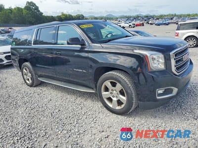 Czwarte zdjęcie samochodu z boku: 2017 GMC YUKON XL K1500 SLT VIN:1GKS2GKC0HR297270 - miniatura