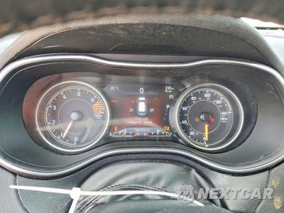 Zdjęcie 9 z 14 samochodu: 2019 JEEP CHEROKEE LIMITED VIN:1C4PJLDB4KD302444 - miniatura