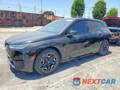 2024 BMW IX XDRIVE50 WB523CF03RCN40748 - główne zdjęcie licytacji z USA - miniatura