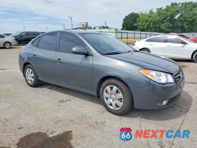 Czwarte zdjęcie samochodu z boku: 2009 HYUNDAI ELANTRA GLS VIN:KMHDU46D29U632877 - miniatura