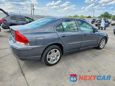 Trzecie zdjęcie samochodu z tyłu: 2008 VOLVO S60 2.5T VIN:YV1RS592X82693334 - miniatura