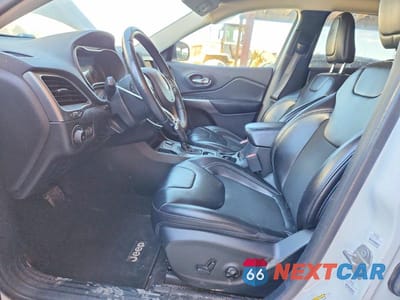 Zdjęcie 7 z 12 samochodu: 2019 JEEP CHEROKEE LATITUDE PLUS VIN:1C4PJLLN0KD209691 - miniatura