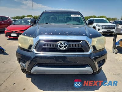Piąte zdjęcie samochodu w środku: 2015 TOYOTA TACOMA DOUBLE CAB PRERUNNER VIN:5TFJX4GN1FX043903 - miniatura