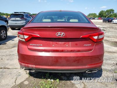 Zdjęcie 6 z 12 samochodu: 2015 HYUNDAI SONATA SPORT VIN:5NPE34AF4FH063072 - miniatura
