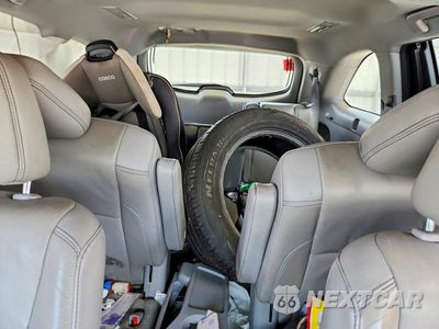 Zdjęcie 10 z 13 samochodu: 2018 TOYOTA HIGHLANDER XLE VIN:5TDKZRFH5JS531385 - miniatura