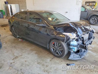 Czwarte zdjęcie samochodu z boku: 2020 KIA FORTE GT LINE VIN:3KPF34AD9LE162912 - miniatura