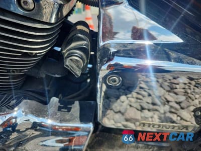 Zdjęcie 8 z 9 samochodu: 2006 HONDA VT750 CDA VIN:JH2RC44436M002174 - miniatura