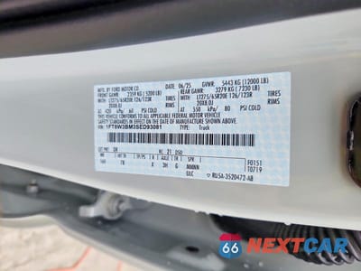 Zdjęcie 12 z 12 samochodu: 2025 FORD F350 SUPER DUTY VIN:1FT8W3BM3SED93081 - miniatura