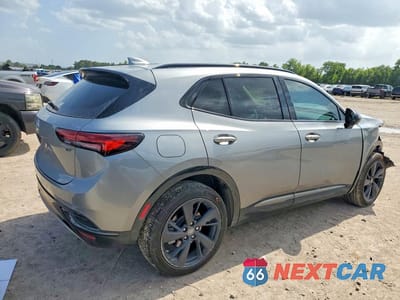 Trzecie zdjęcie samochodu z tyłu: 2023 BUICK ENVISION ESSENCE VIN:LRBFZNR45PD035072 - miniatura