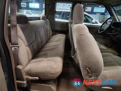 Zdjęcie 10 z 12 samochodu: 1997 GMC SIERRA K1500 VIN:2GTEK19R1V1566400 - miniatura