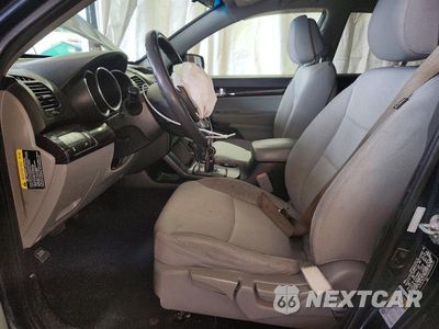 Zdjęcie 7 z 13 samochodu: 2011 KIA SORENTO LX VIN:5XYKTDA20BG068626 - miniatura