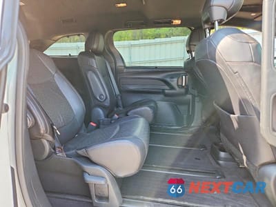 Zdjęcie 11 z 14 samochodu: 2025 TOYOTA SIENNA LIMITED 7-PASSENGER VIN:5TDZSKFC4SS156637 - miniatura