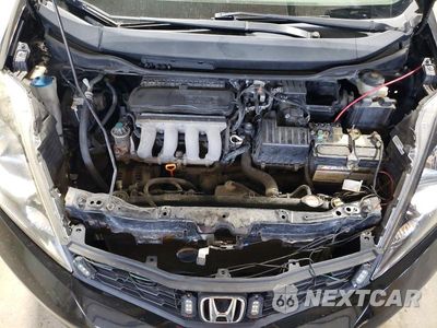Zdjęcie 11 z 13 samochodu: 2013 HONDA FIT SPORT VIN:JHMGE8H58DC077281 - miniatura