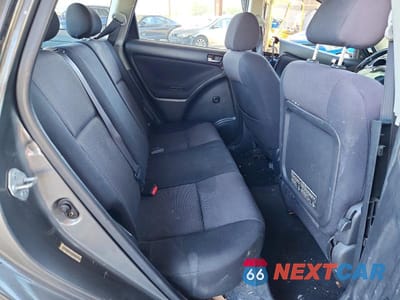 Zdjęcie 10 z 12 samochodu: 2004 TOYOTA MATRIX XR VIN:2T1KR32E44C214798 - miniatura