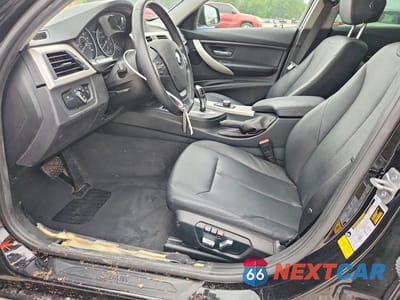Zdjęcie 7 z 12 samochodu: 2016 BMW 320 I VIN:WBA8E1G54GNT38085 - miniatura