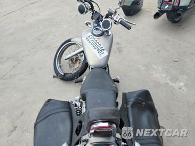 Zdjęcie 6 z 8 samochodu: 2004 SUZUKI LS650 P VIN:JS1NP41A142100984 - miniatura
